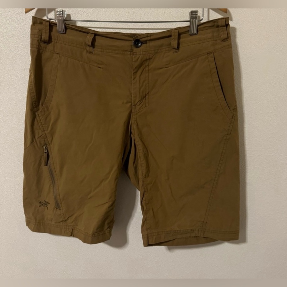 Men's 34 Arc'Teryx Stowe Lightweight Packable Technical Hiking Shorts